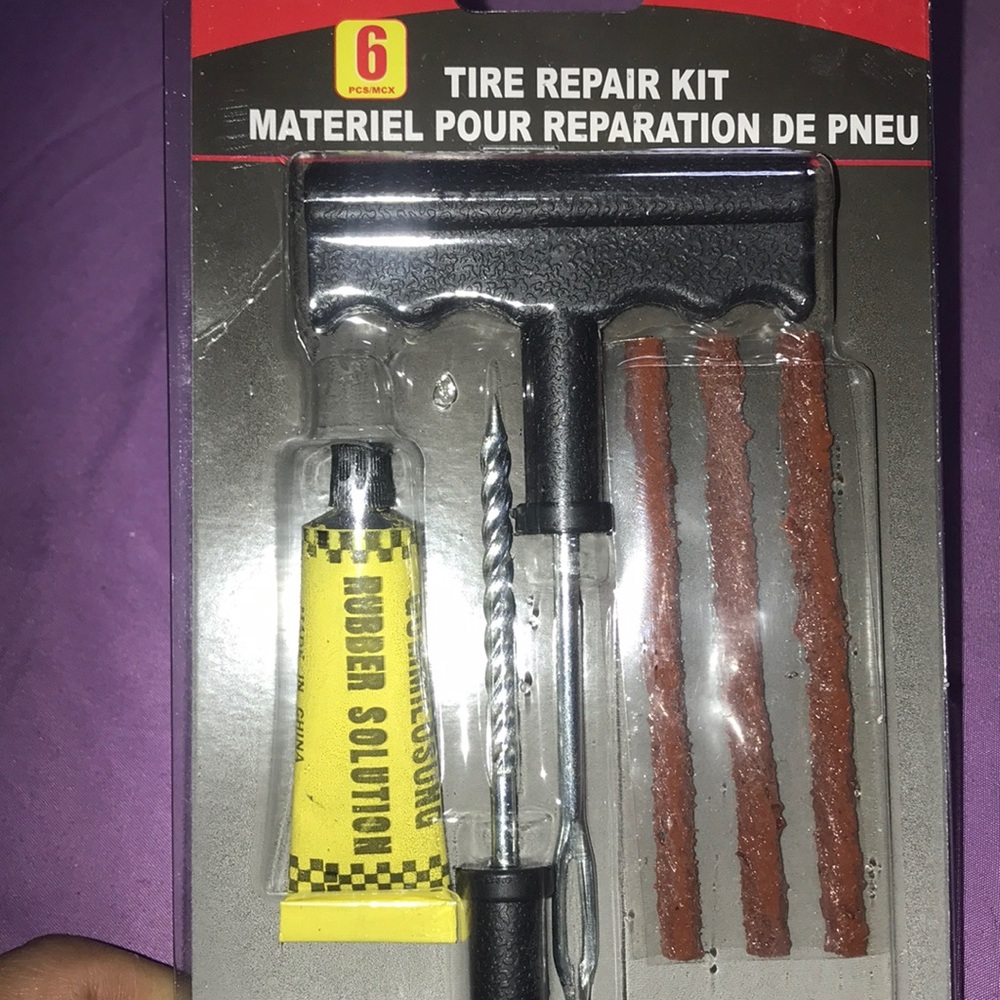 6 Piece Tire Repair Plug Kit glue file plugs and puller NEW 3 plugs included car